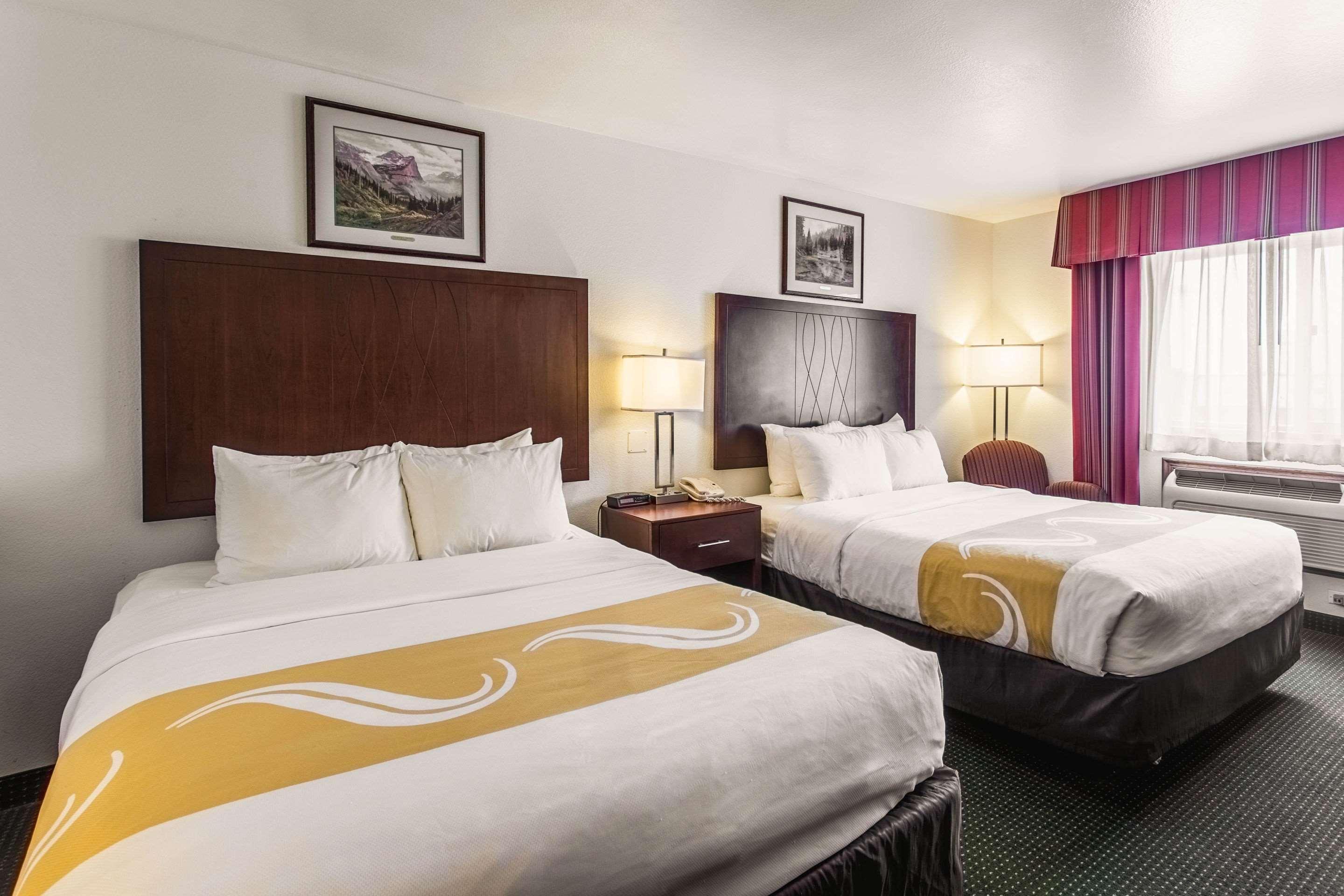 Quality Inn Belgrade Extérieur photo