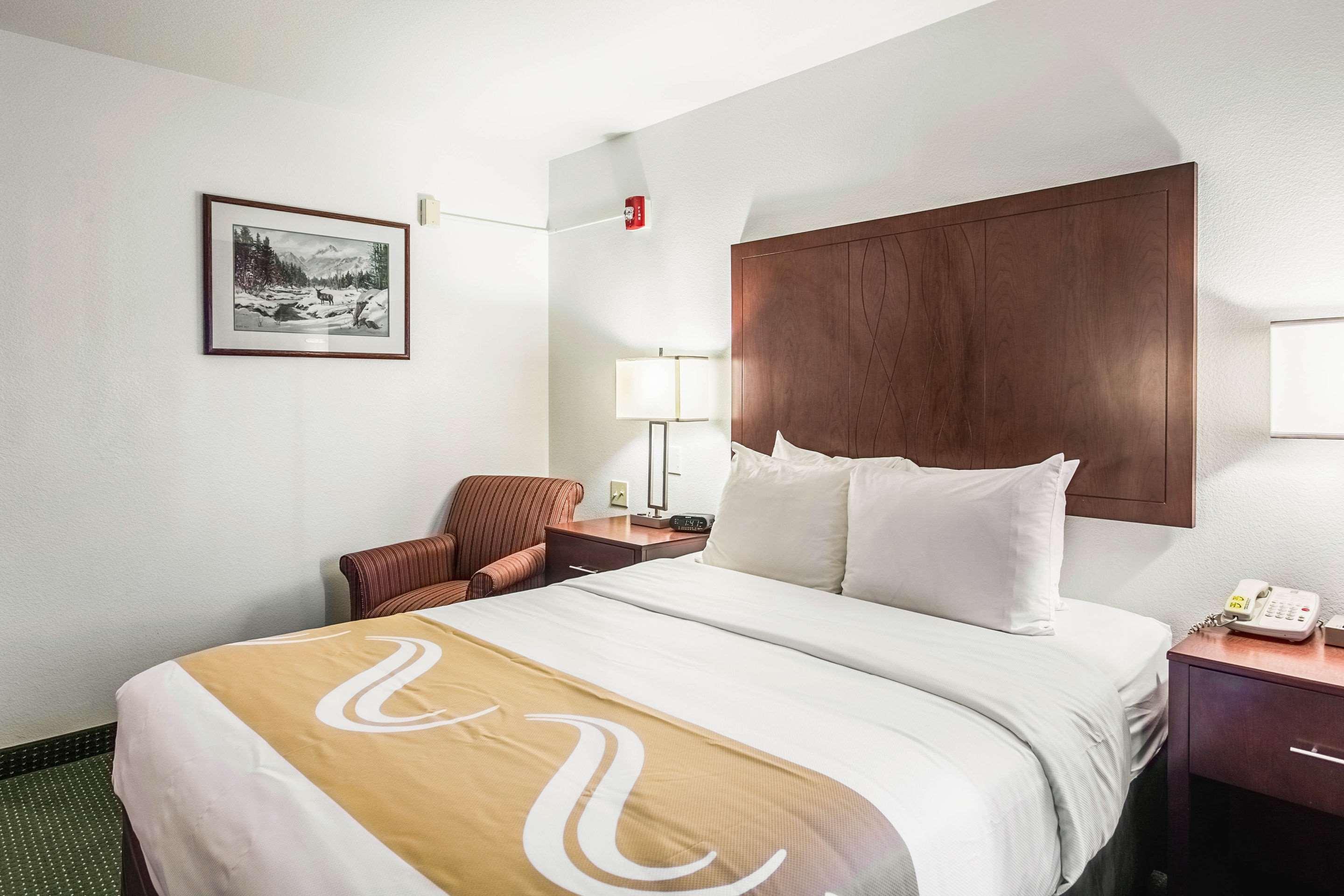 Quality Inn Belgrade Extérieur photo