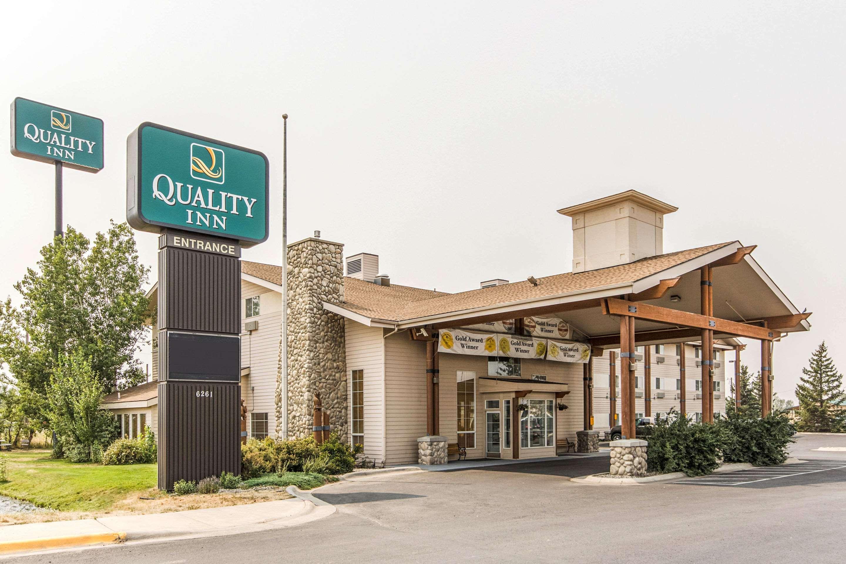 Quality Inn Belgrade Extérieur photo